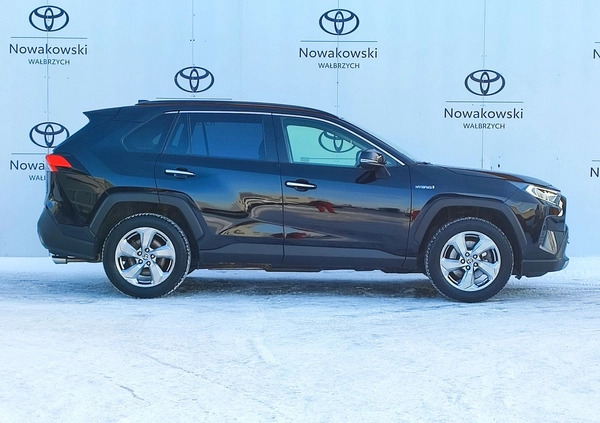 Toyota RAV4 cena 149900 przebieg: 87610, rok produkcji 2020 z Wałbrzych małe 466